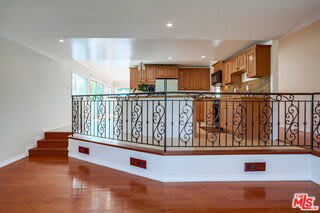 7230 West 90th Street – photo 5