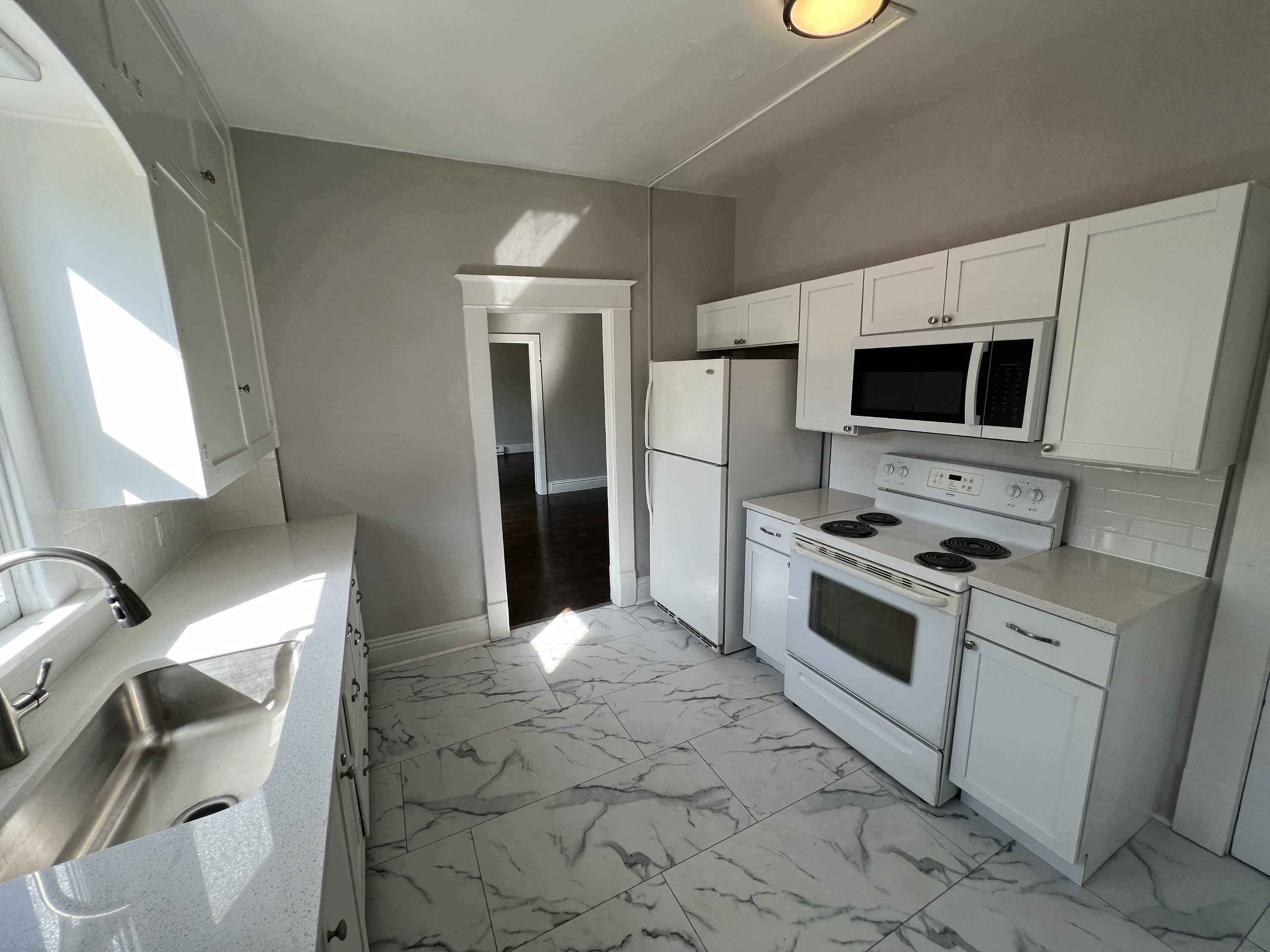 420 Lincoln St. – photo 4