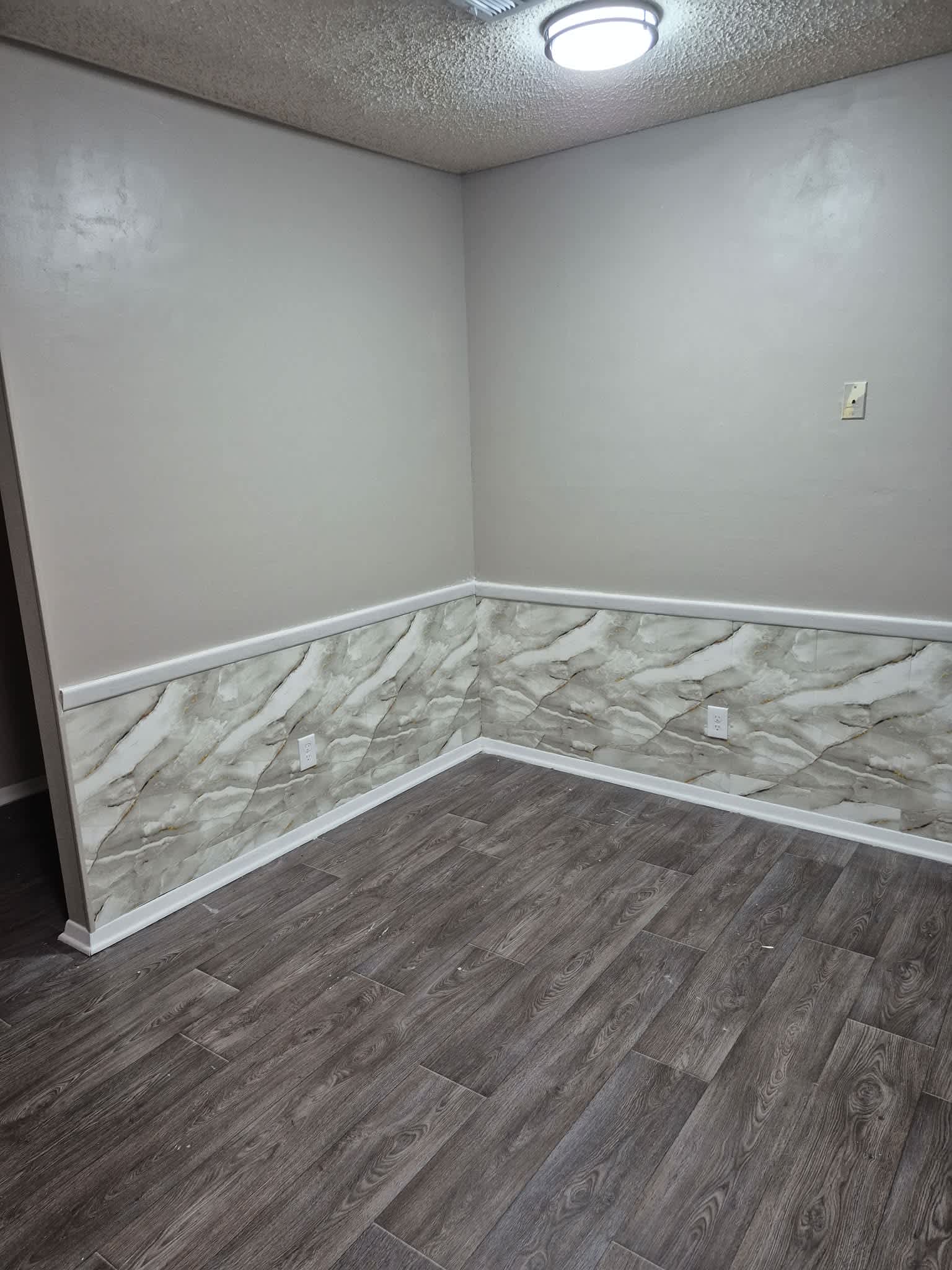 1104 E 23rd St – photo 4