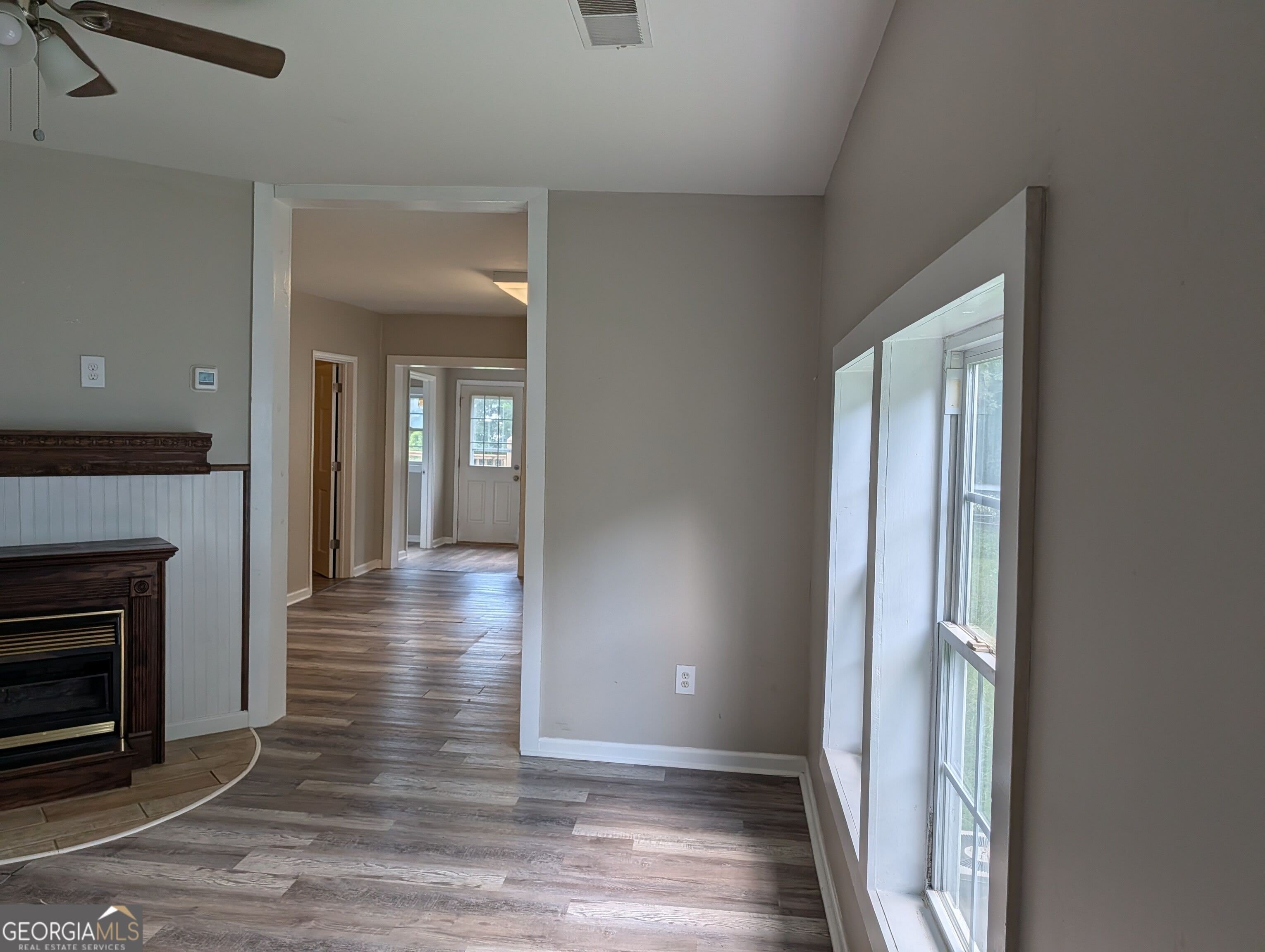 24 Alley Street – photo 2