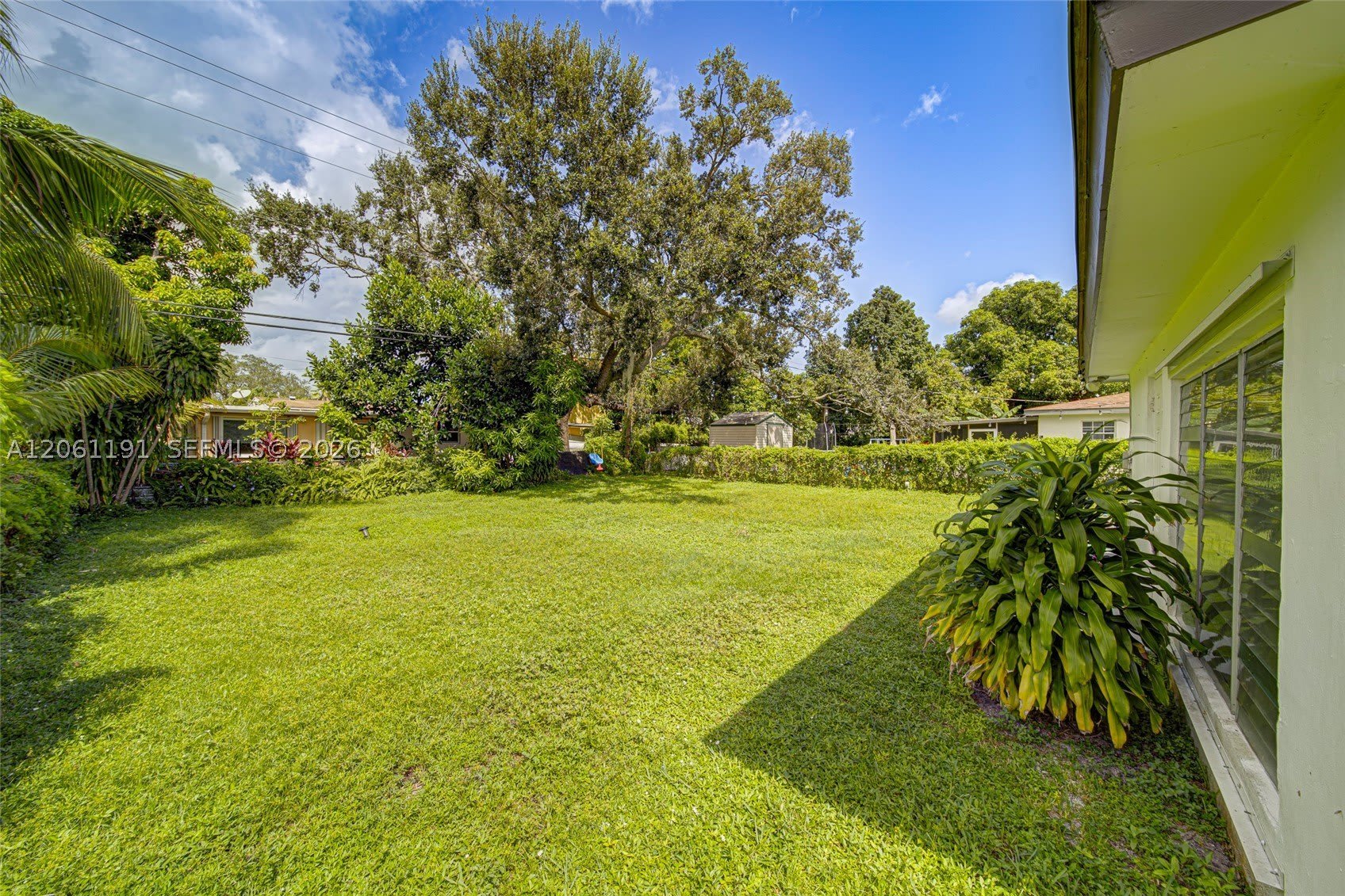 6433 SW 25th St – photo 4