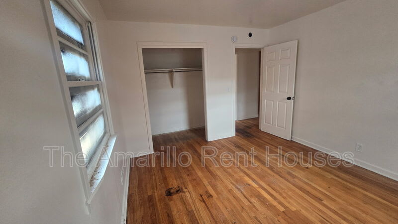3300 Fleetwood Drive – photo 5