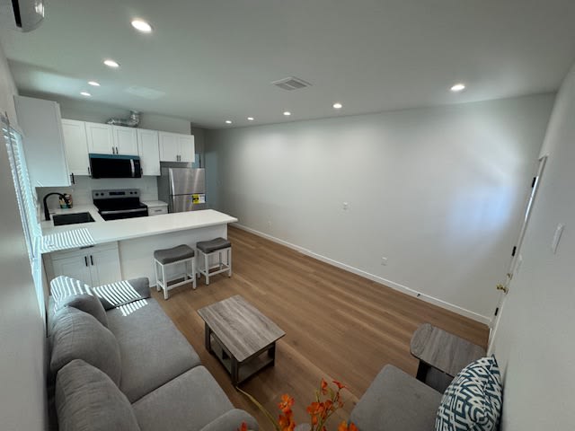 1307 W. 96th St. – photo 3
