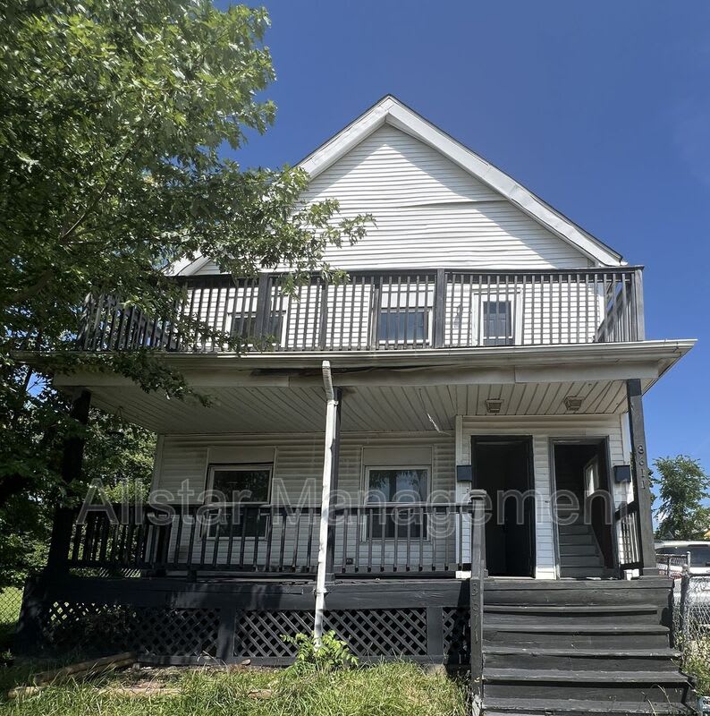 3611 E 116th Street – photo 2