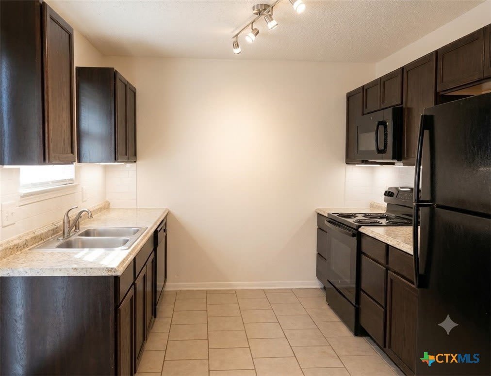 204 W Jason Drive – photo 4