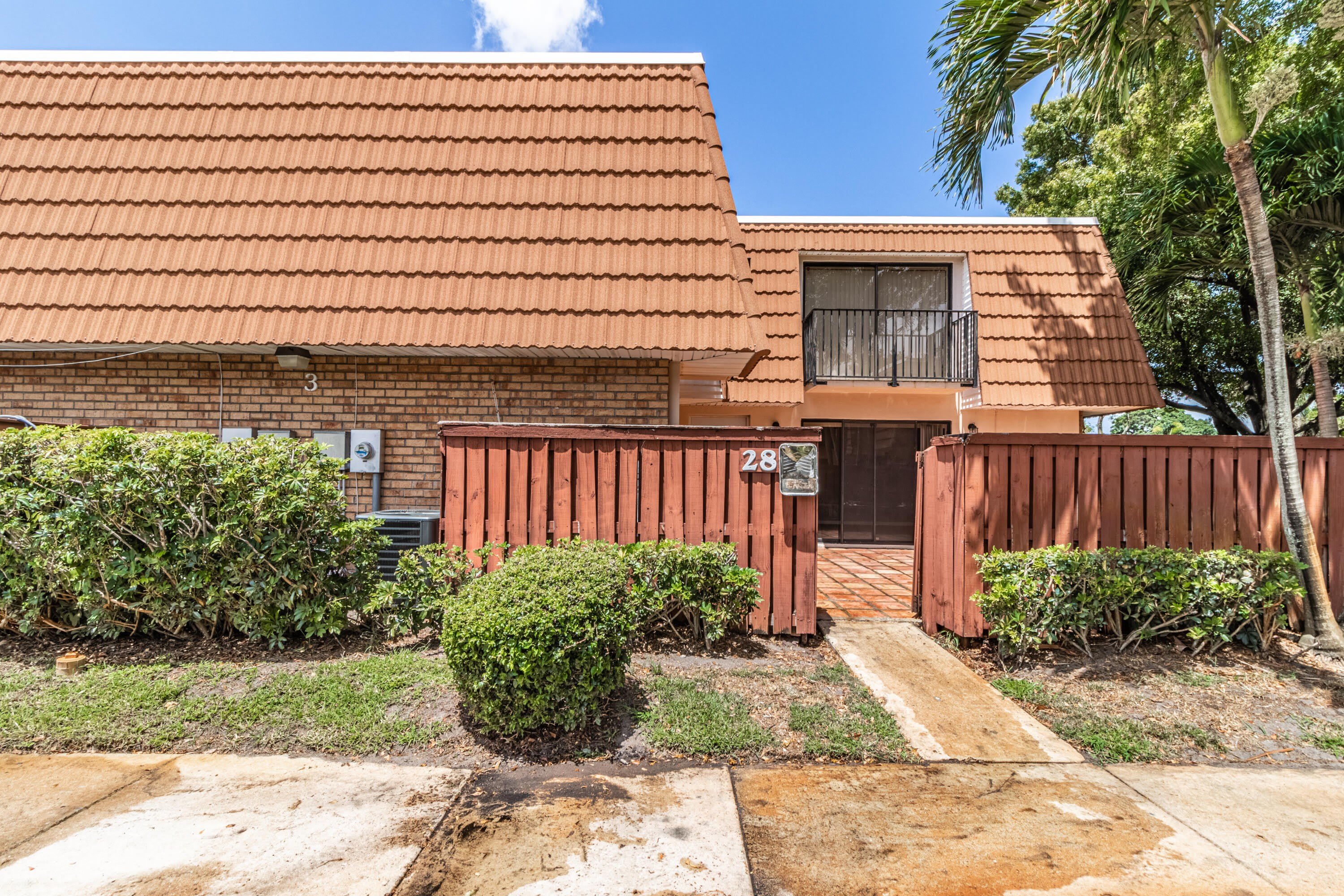 2826 Sw 12Th Street – photo 5