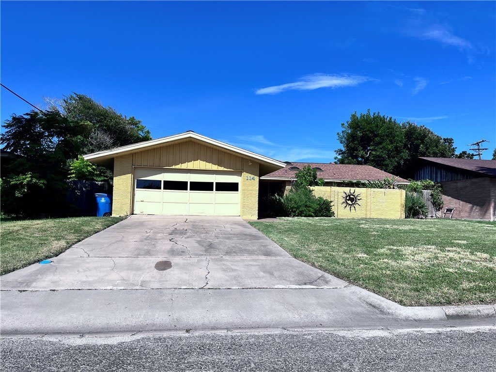 114 E Janin Circle – photo 2