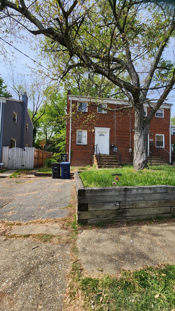 Great Alexandria Location – photo 1