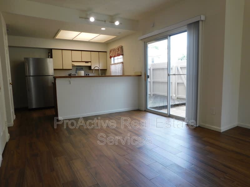 4636 Georgetown Place – photo 5