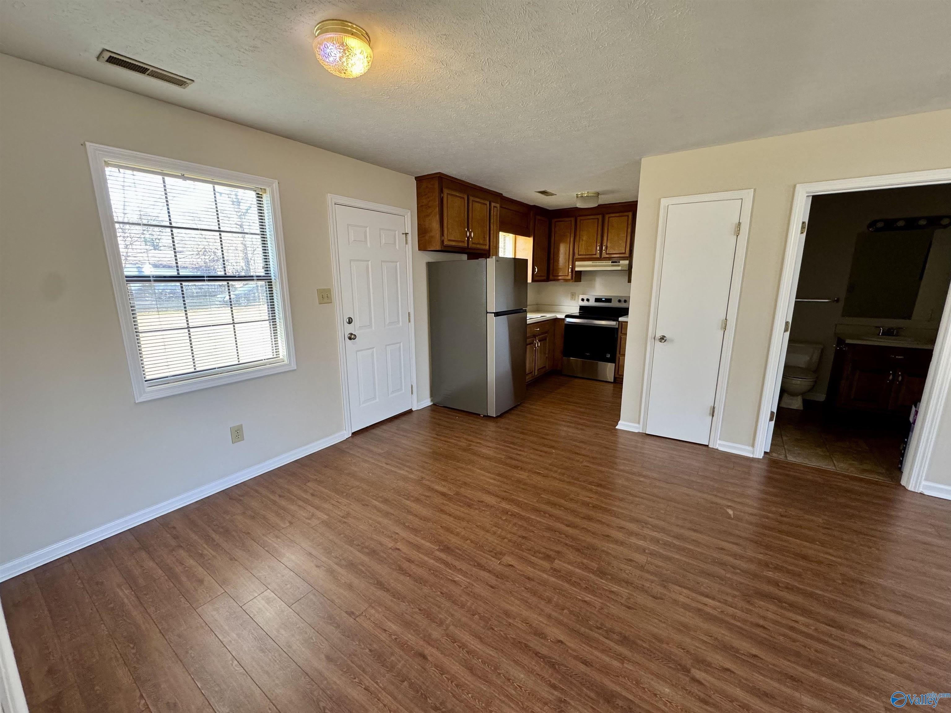 508 McClellan Street – photo 4