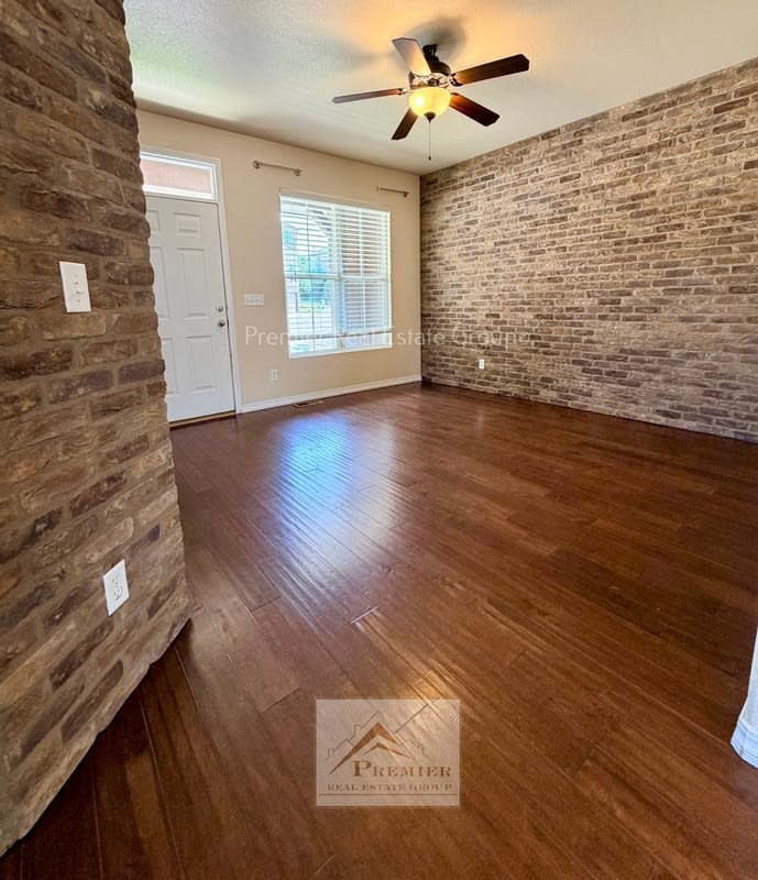 6283 Liberty Hill Pt – photo 2