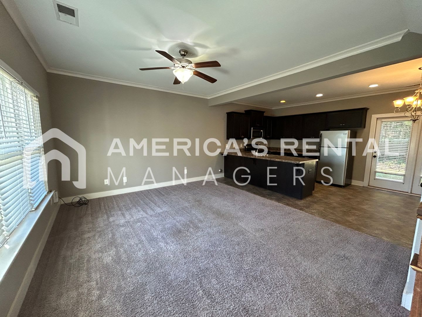 Town Home Available For Rent In Chelsea Available To View Now – photo 3