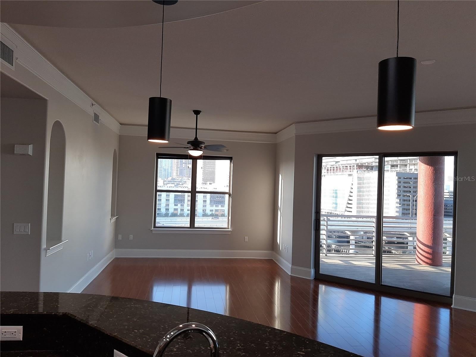 275 BAYSHORE Boulevard – photo 5