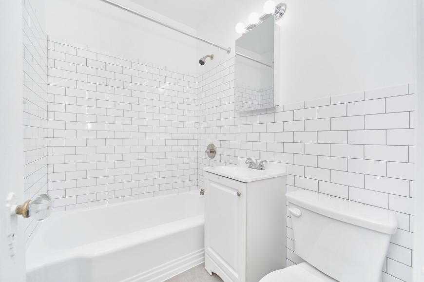 338 East 53rd Street – photo 3