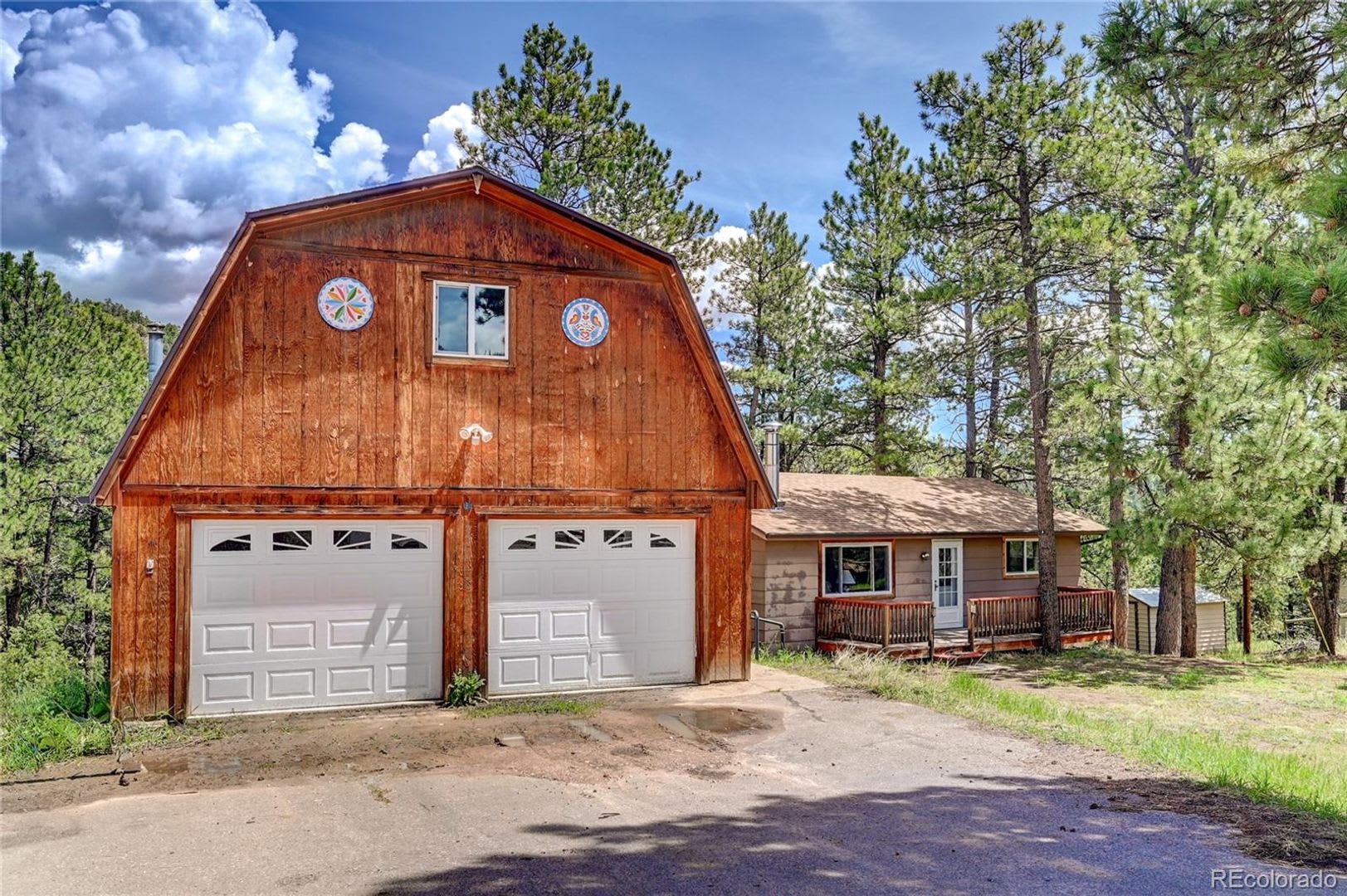 12 minutes from downtown Bailey on a large wooded, private lot – photo 2