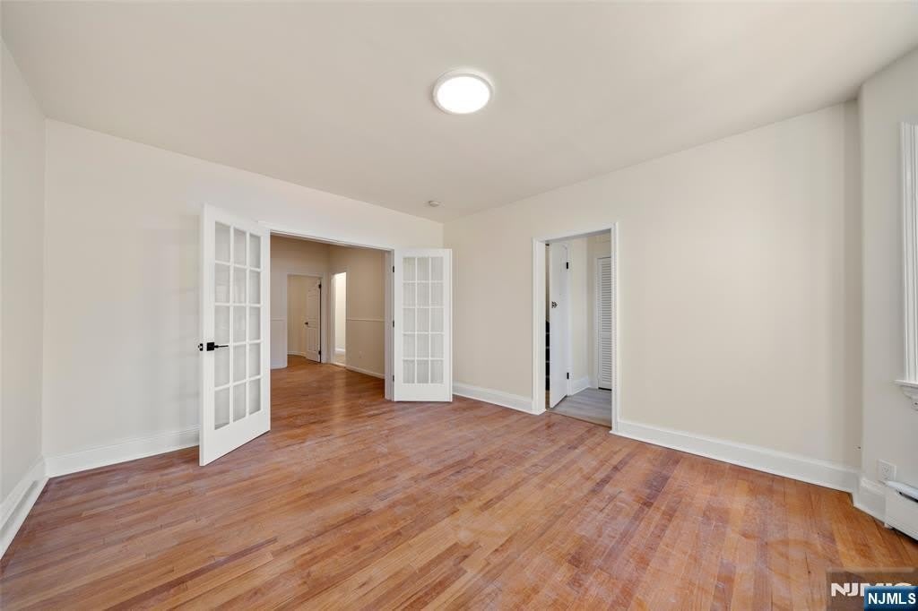 8 Cooper Place – photo 2