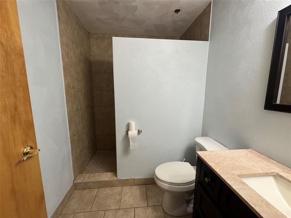 135 Washington Street – photo 5