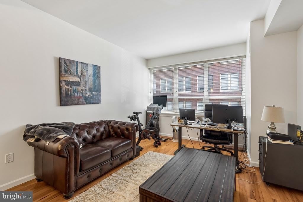 1425 LOCUST STREET – photo 3