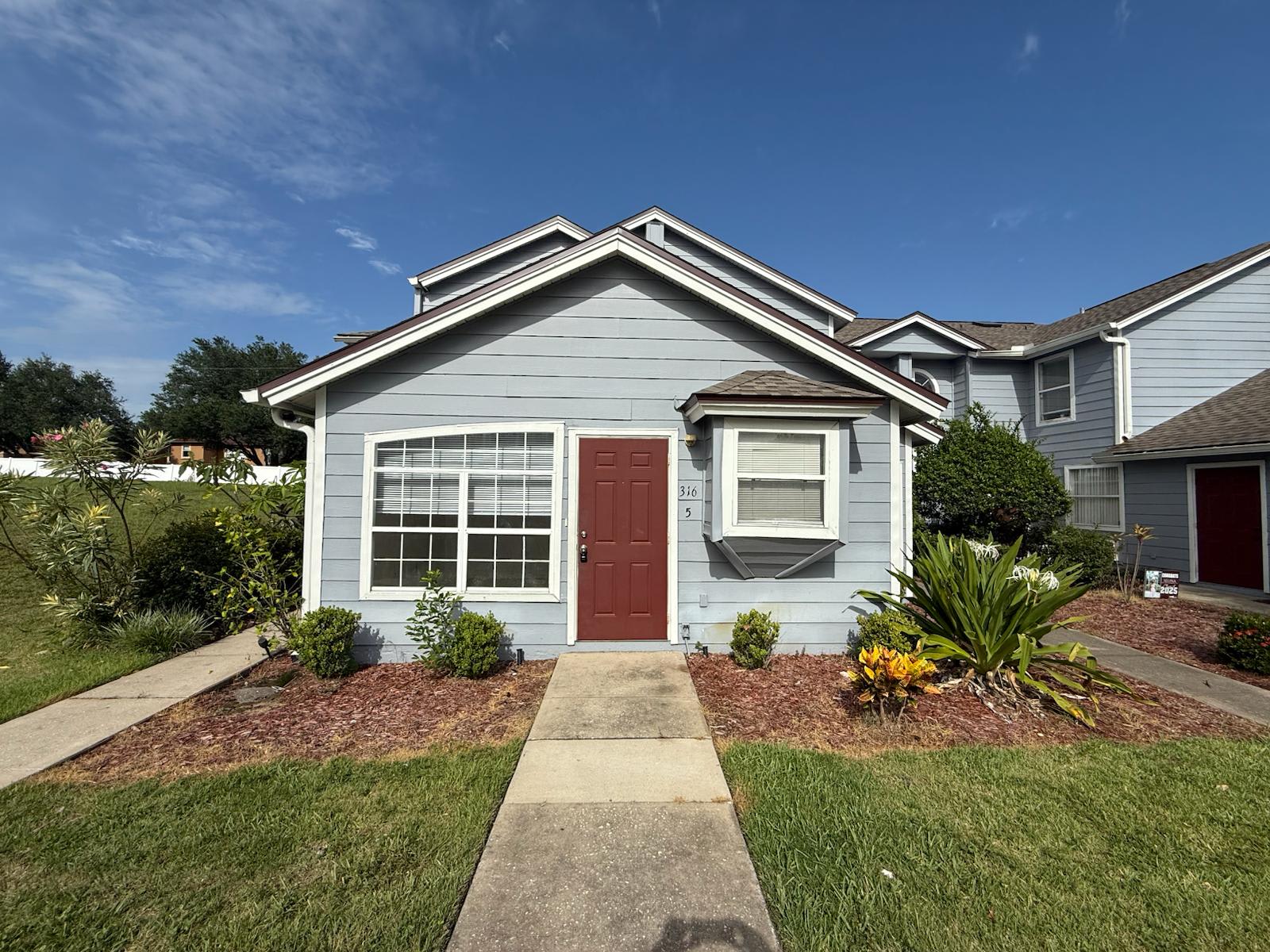 316 Mango Drive B – photo 1