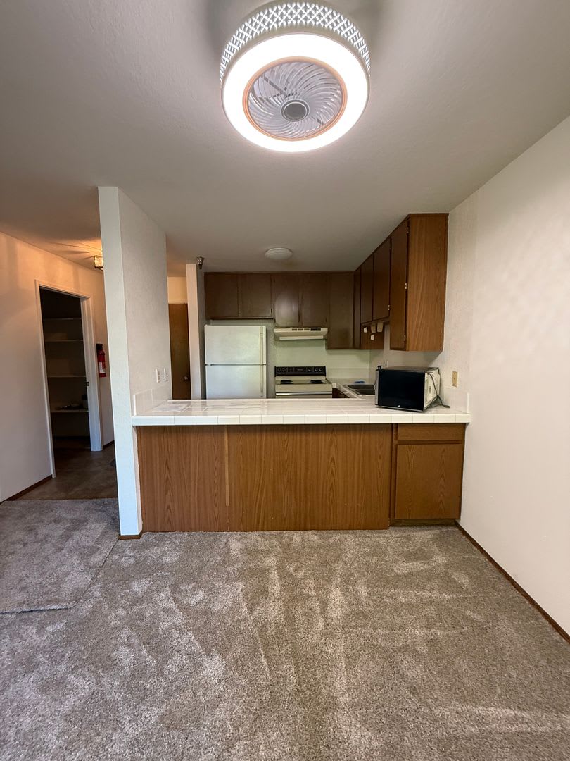 Low income 62+ 1 bedroom at Vista Prieta! – photo 5