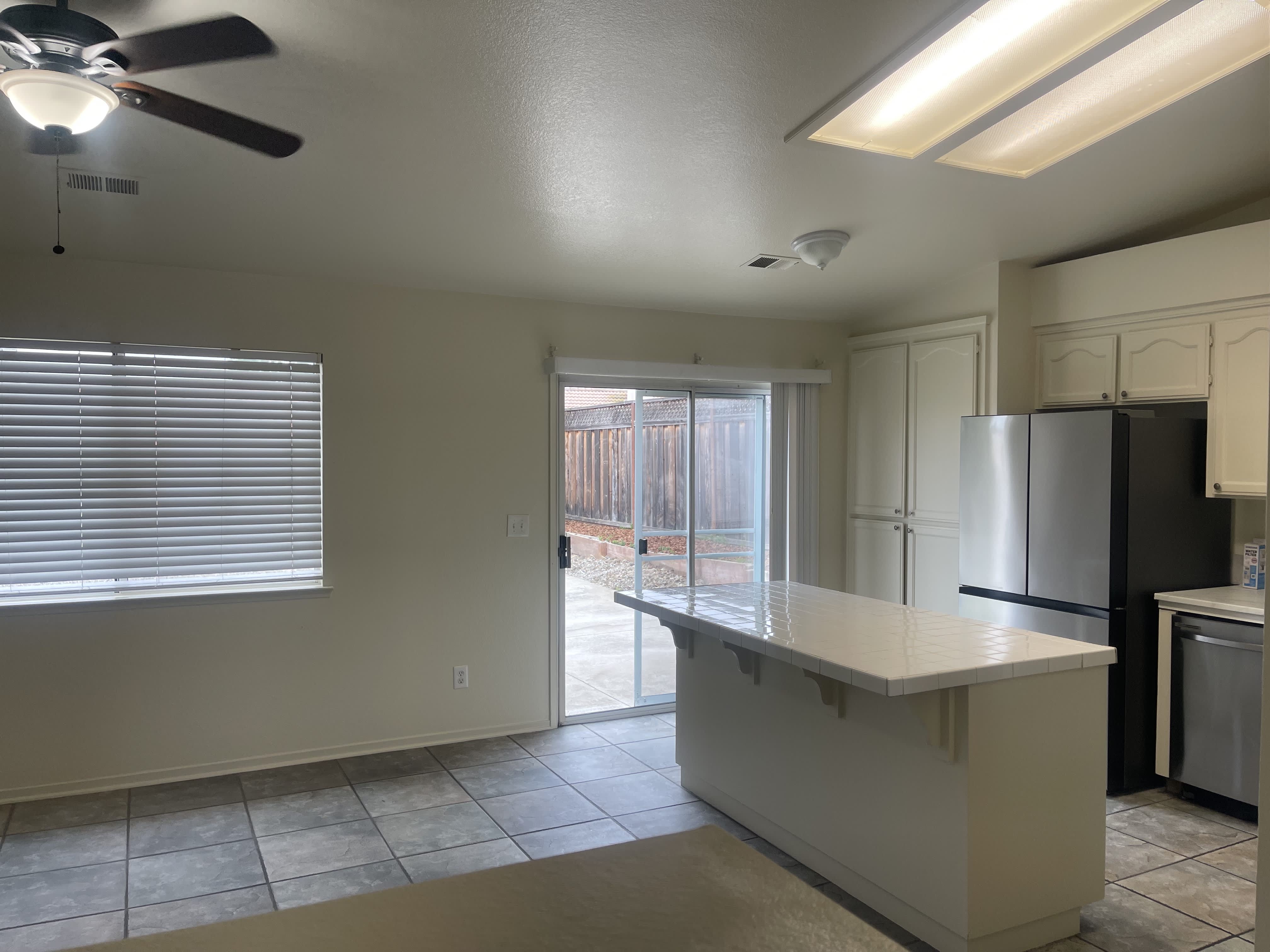 2120 Raleigh Cir – photo 4