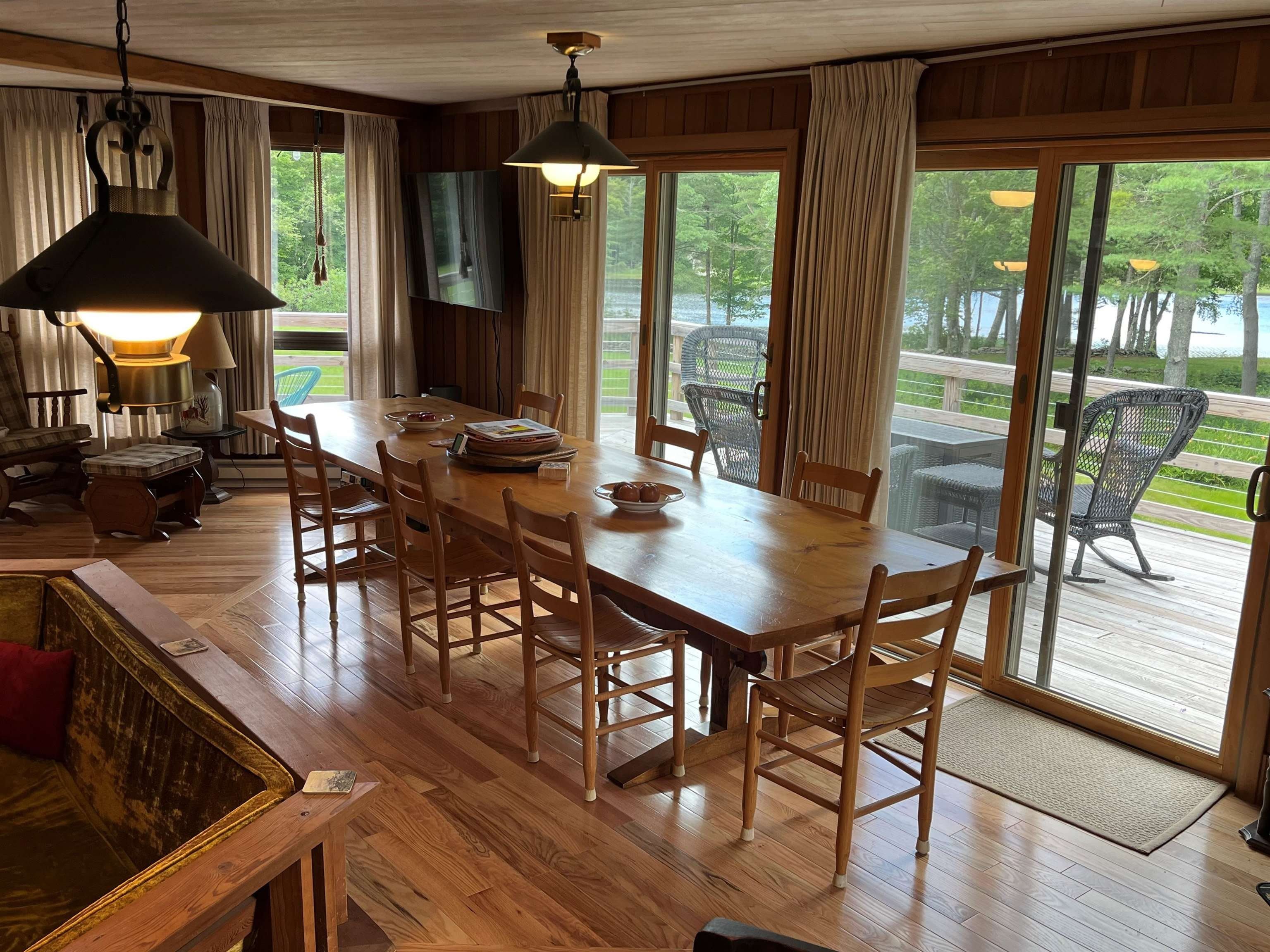 590 Center Road – photo 4
