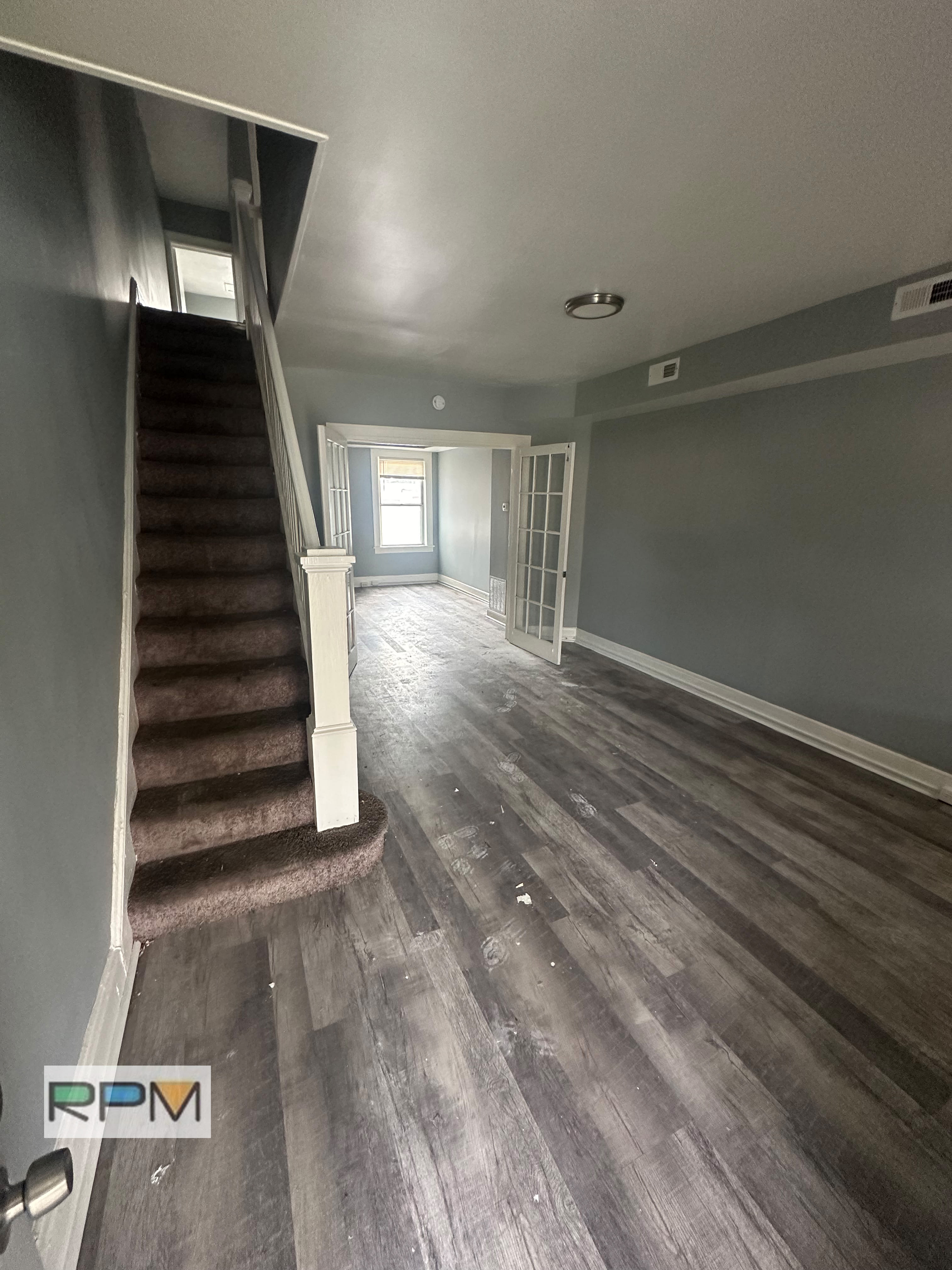 4114 Eierman Ave – photo 1
