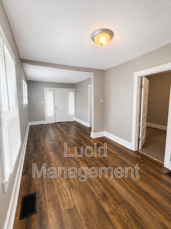 1416 Sale Ave – photo 1
