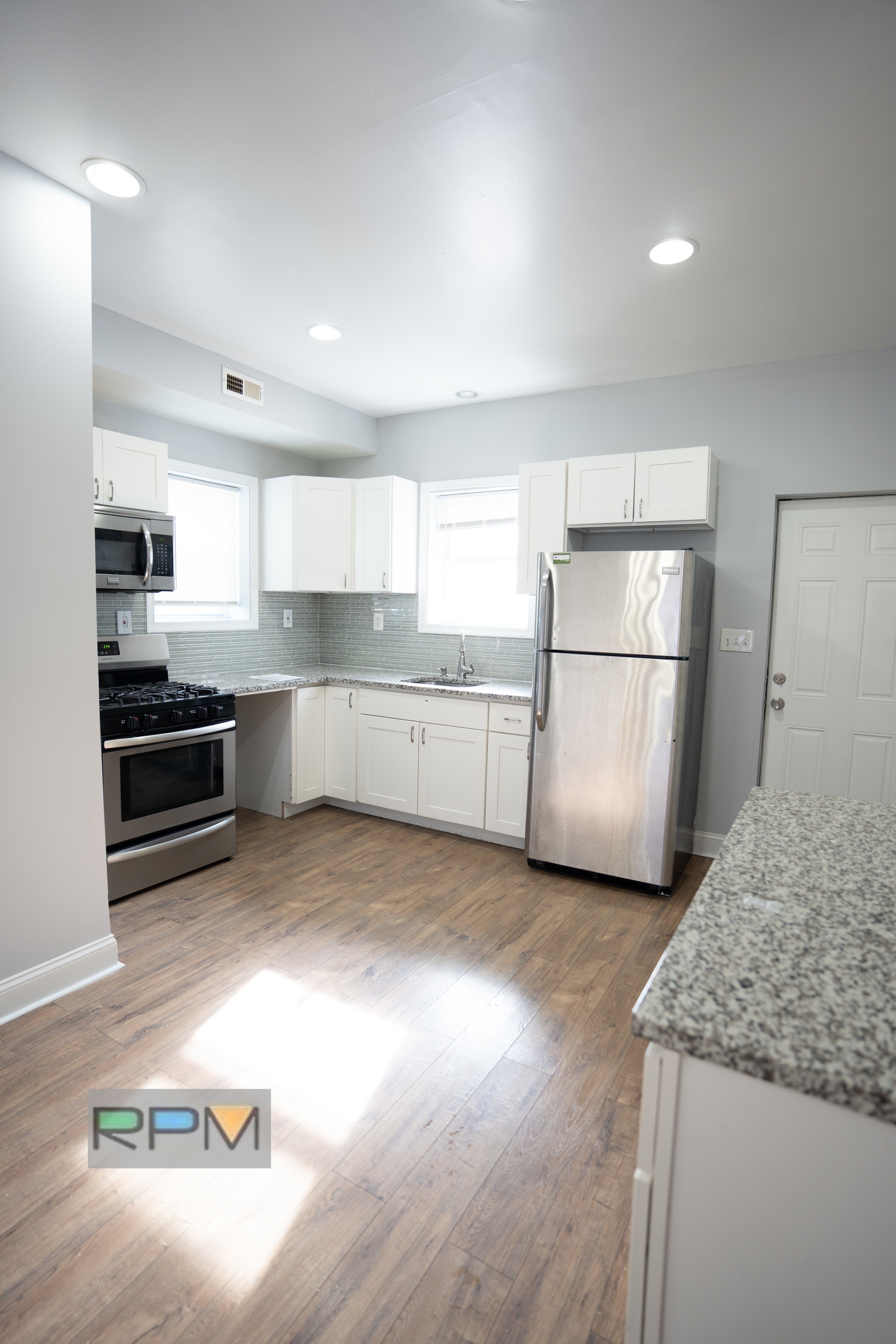 2201-A Westwood Ave – photo 2