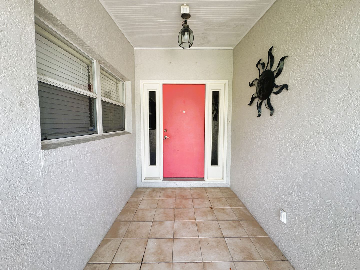 Waterfront Pool Home in Port Charlotte – photo 3