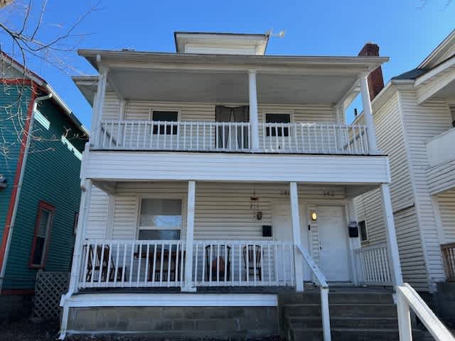 142 Dana Ave – photo 1