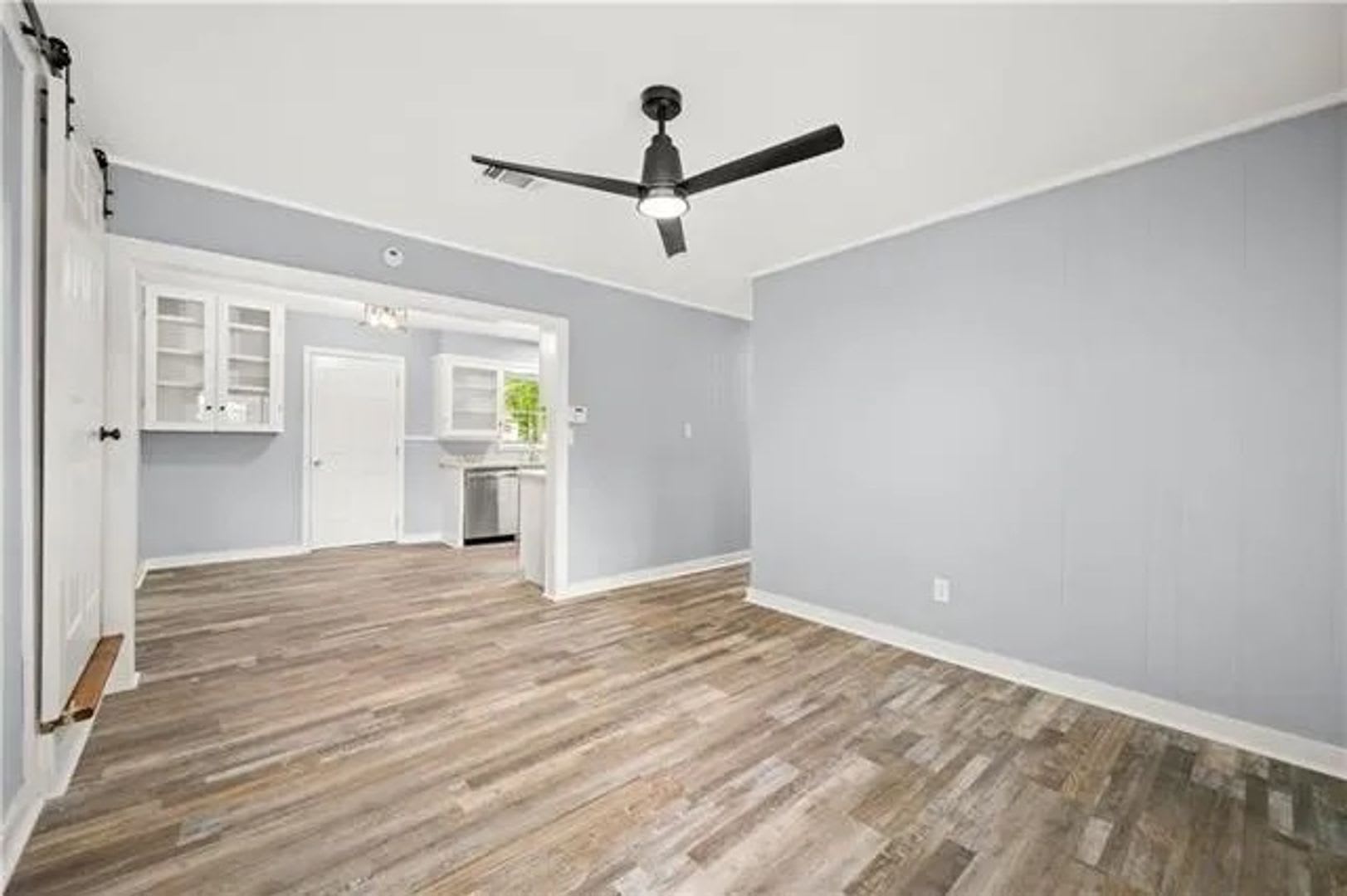 Single Family Residence – photo 5