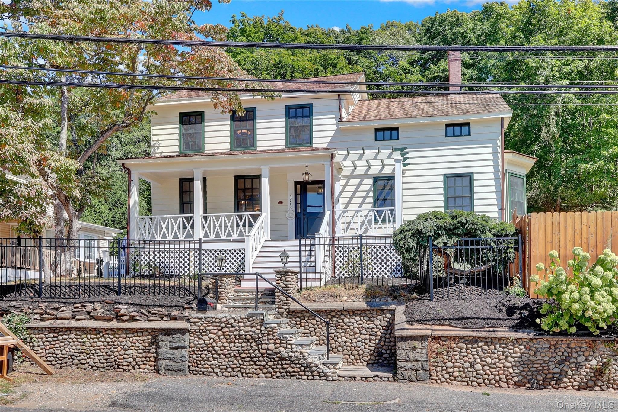324 Woodbine Avenue – photo 4