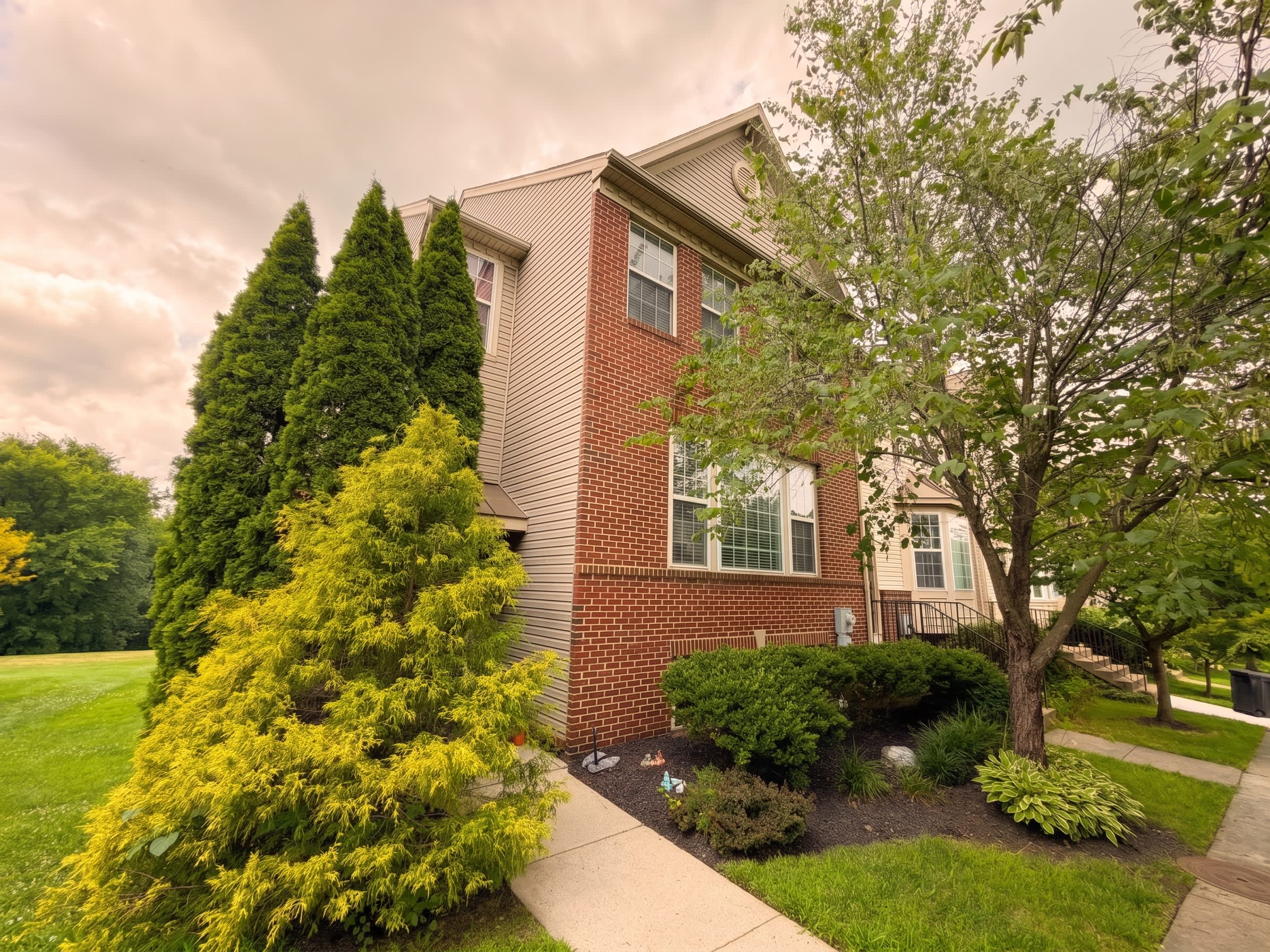 9513 Brigadoon Lane 1 – photo 2