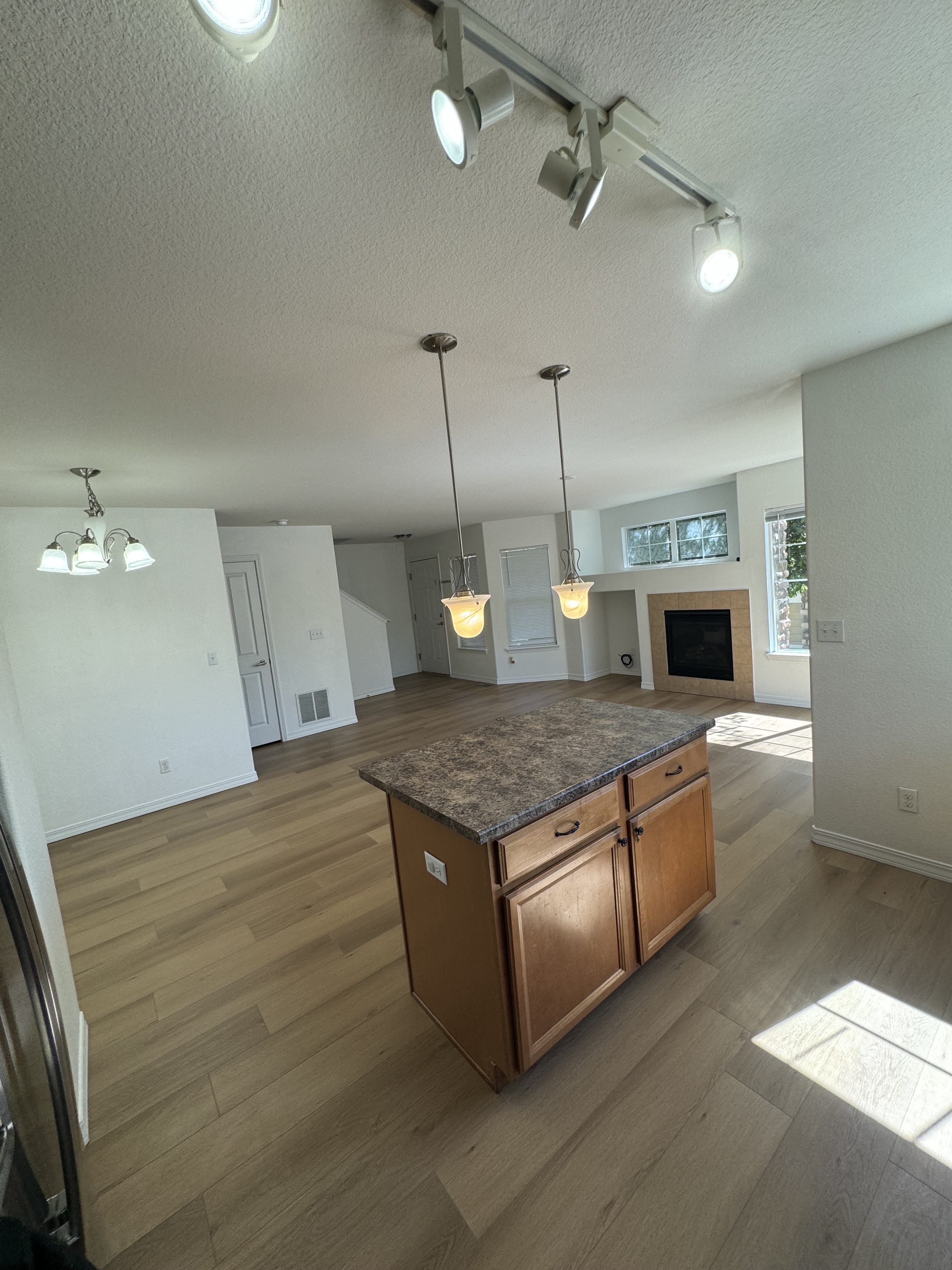 12850 Jasmine Street – photo 3
