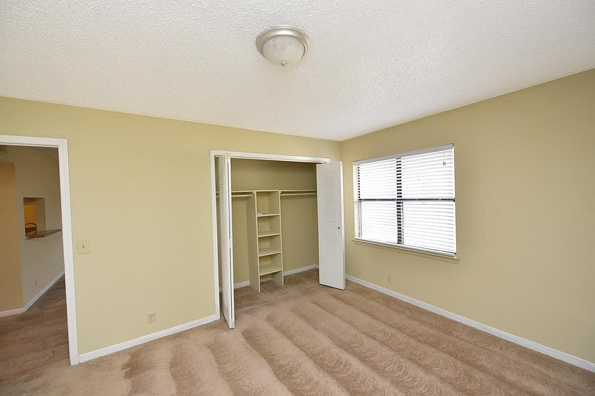 Starline Apartments – photo 1