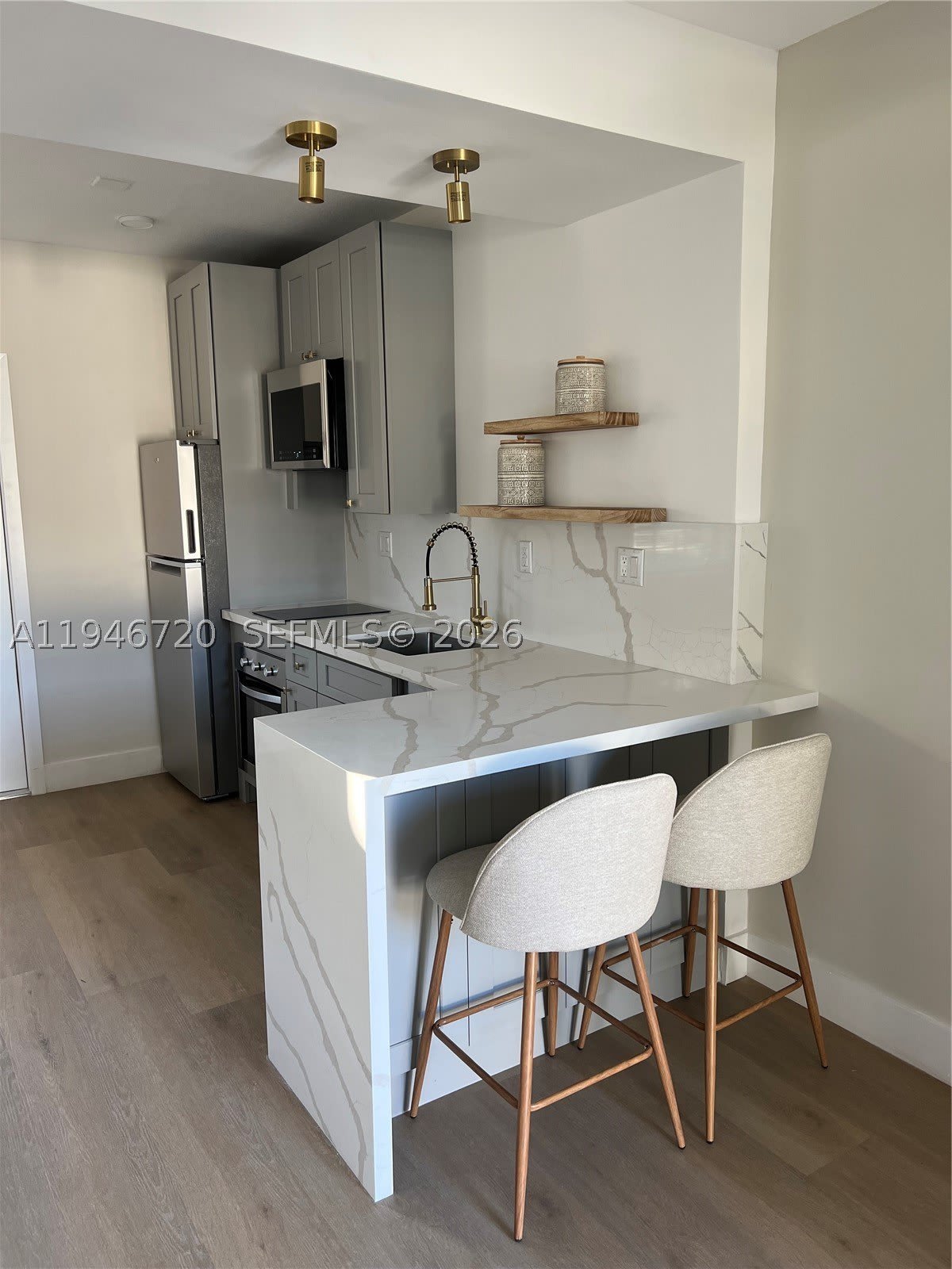 1129 Ne 111Th Street – photo 2