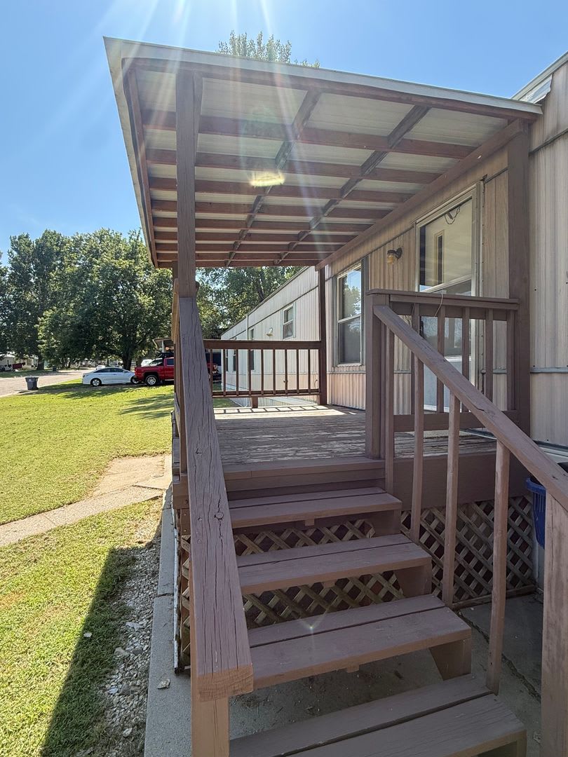 4 bedroom 2 Bathroom Mobile Home close to Marshall Field – photo 2