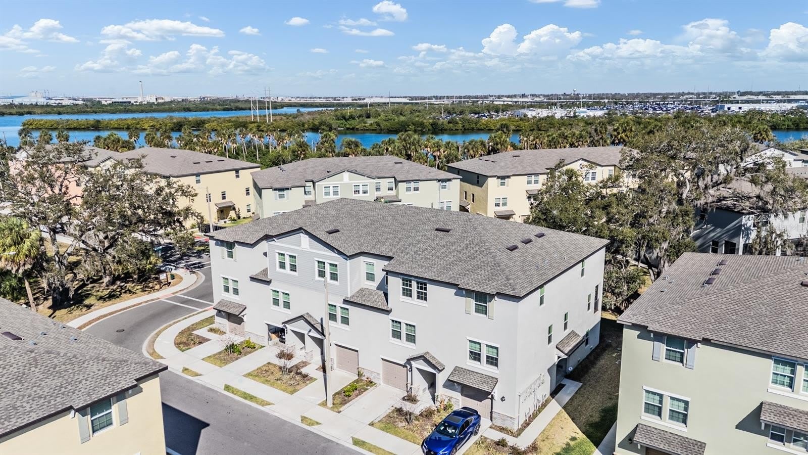 4607 Tuscan Loon Drive – photo 2