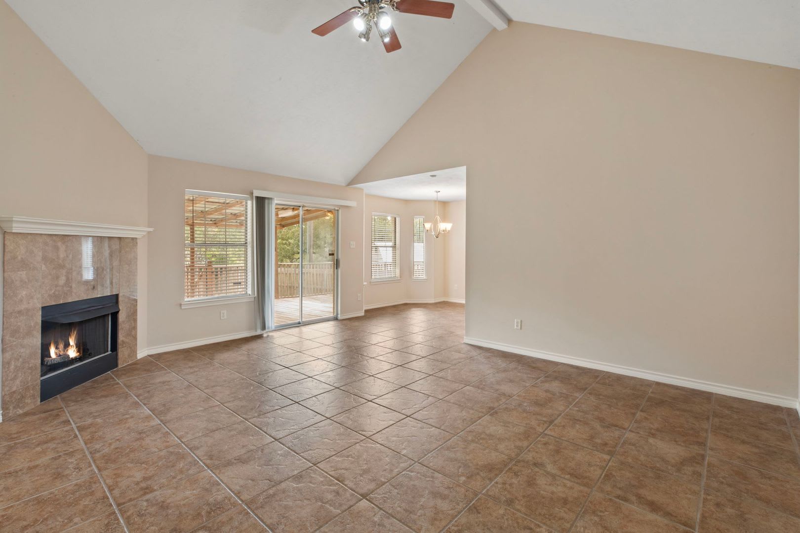 MAY MOVE IN! 3 Bed, 2 Bath Home in Bryan Available Now! – photo 5