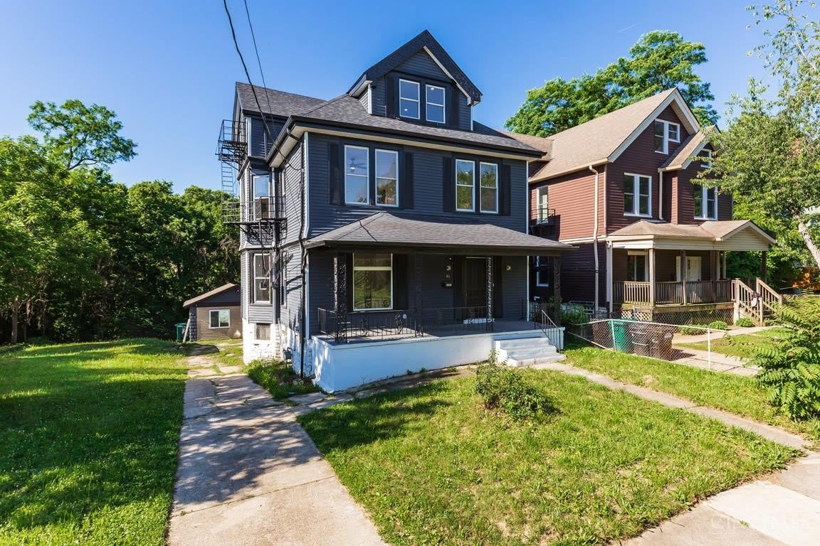 871 Hutchins Avenue – photo 2