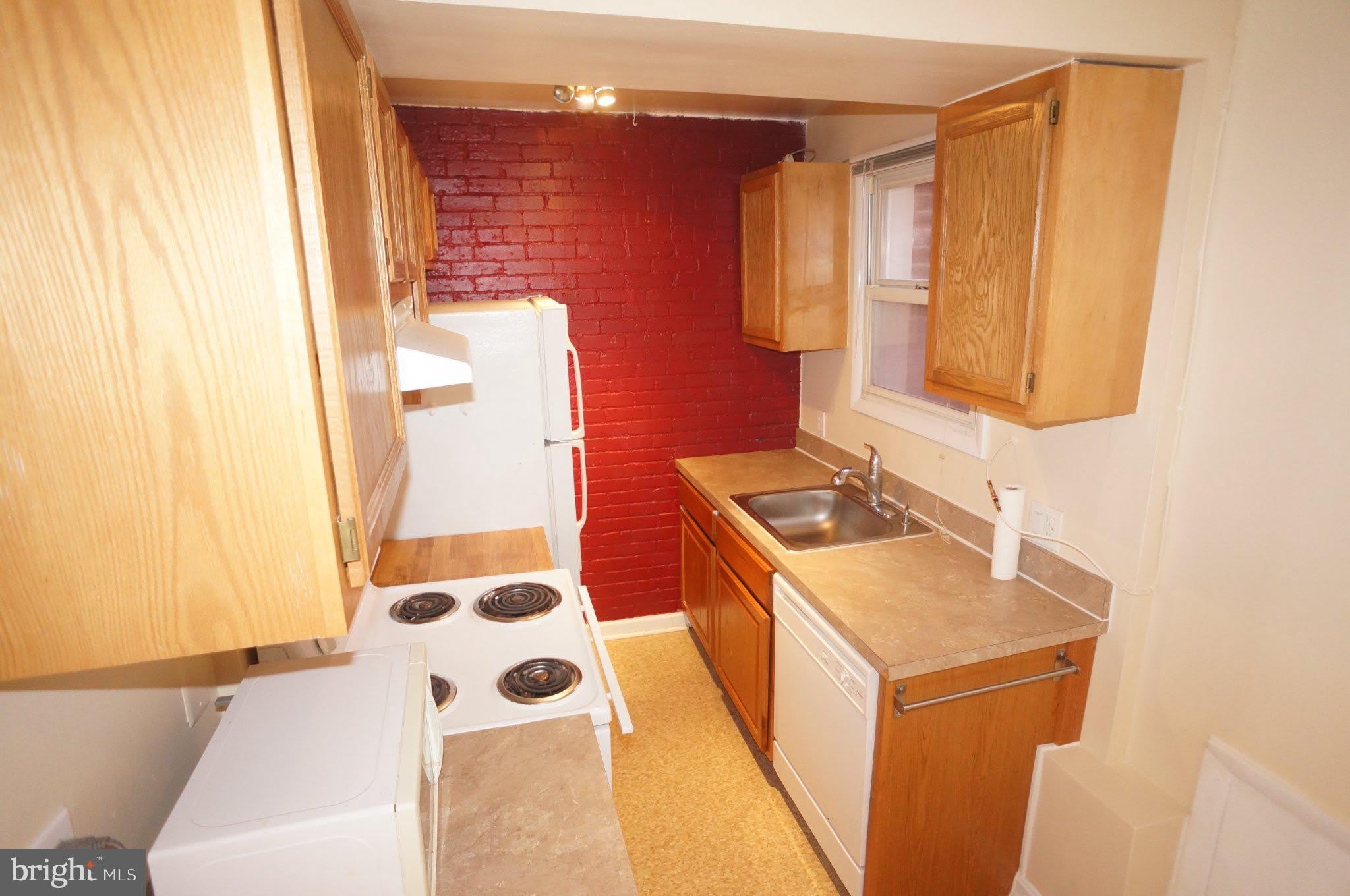 471 M Street NW – photo 3