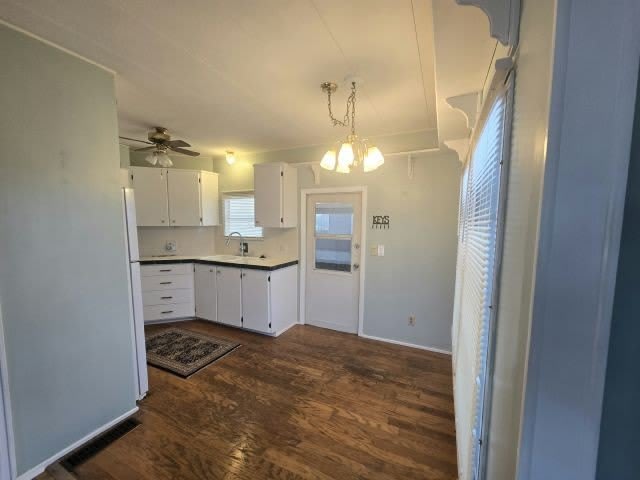 303 50th Ave Plz W – photo 4