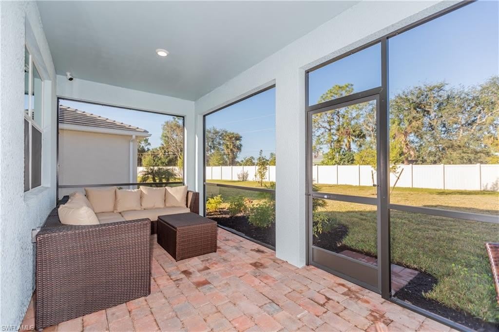 267 Tamarindo Ln – photo 3