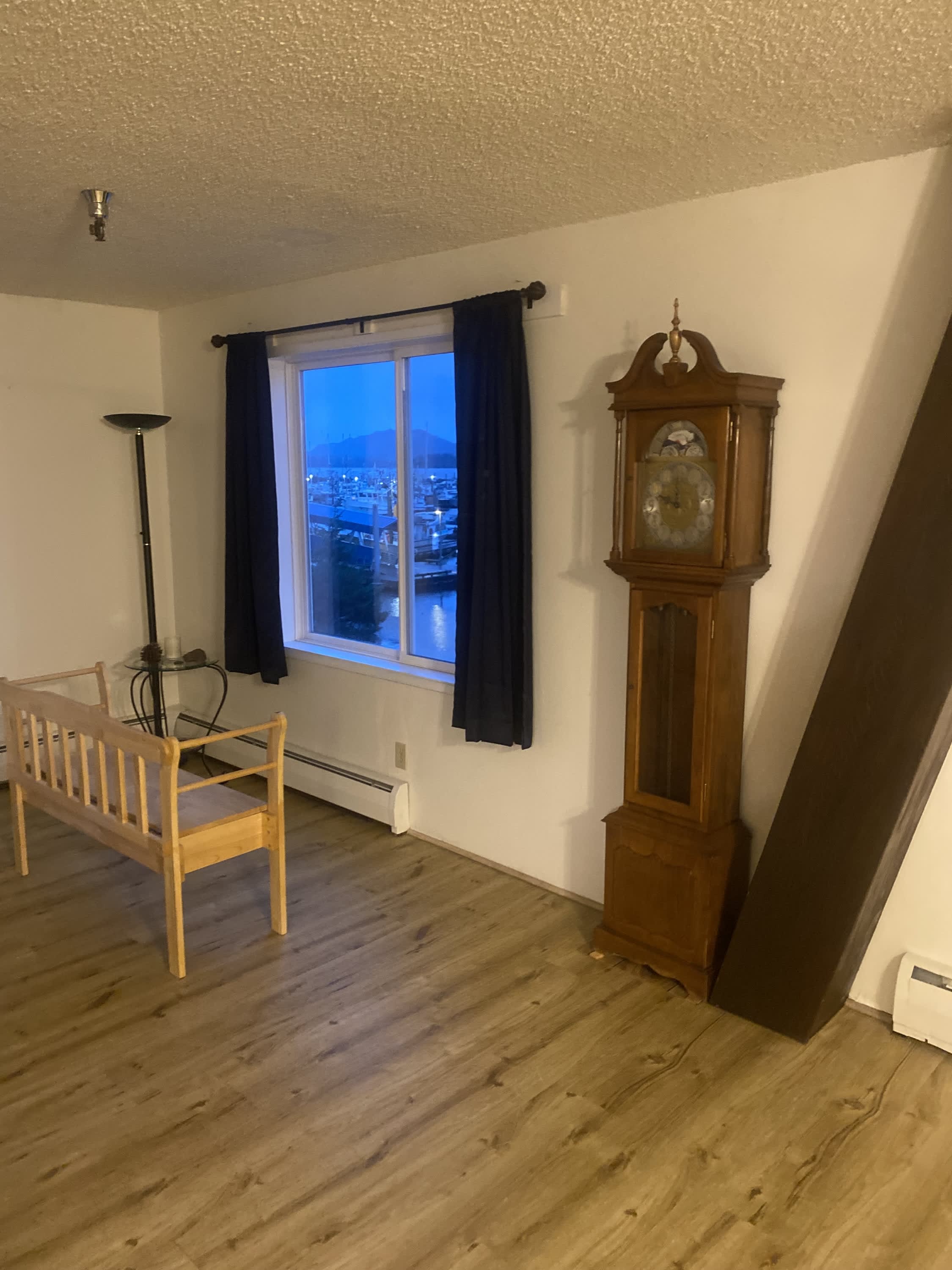 2843 Tongass Avenue 4 – photo 4
