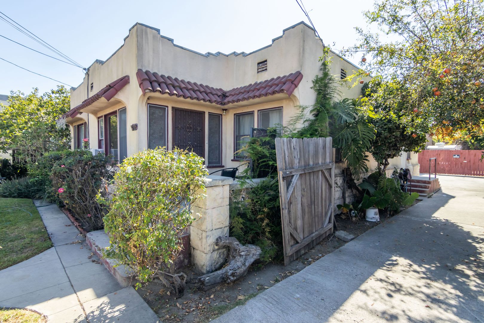 Spacious 1-Bedroom Apartment in Huntington Park – photo 5