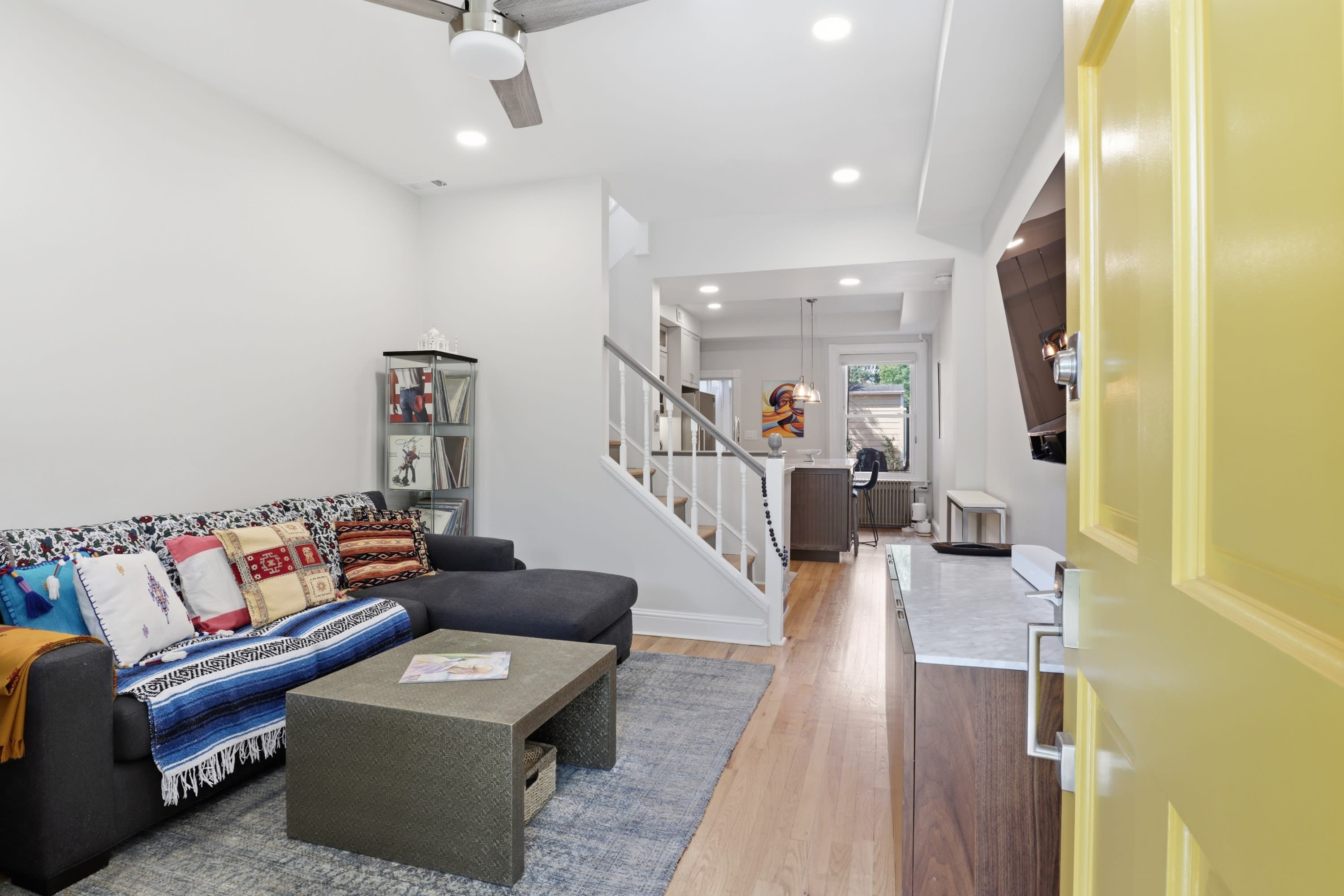 1526 D Street Southeast – photo 3