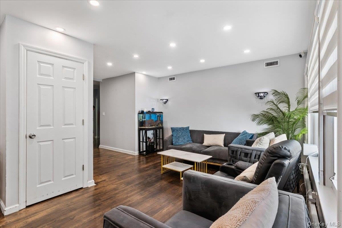 369 Island Avenue – photo 5
