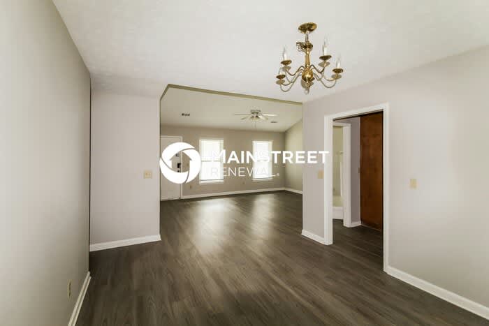 608 Hunters Cove Lane – photo 3