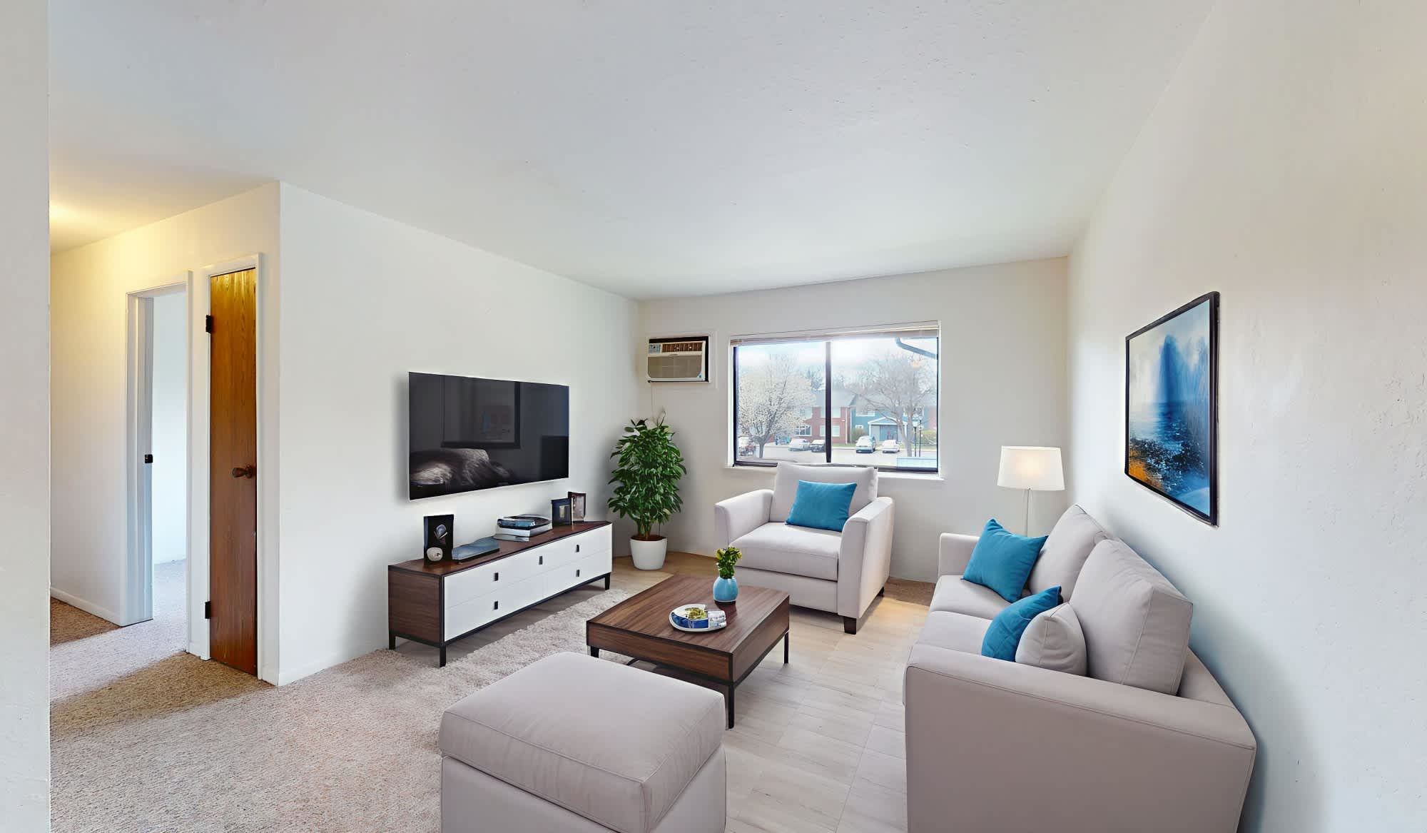 Mallard Cove Apartments – photo 1